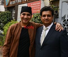 Dermalife - Best Dermatology | Hair Transplant Clinic in Delhi