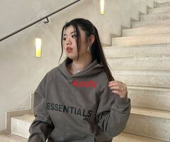 Fashion-Forward Essentials: The Hoodie That Never Goes Out of Style